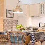 Cream Loft Siente Jerez Parking Incluido Daire Jerez de la Frontera